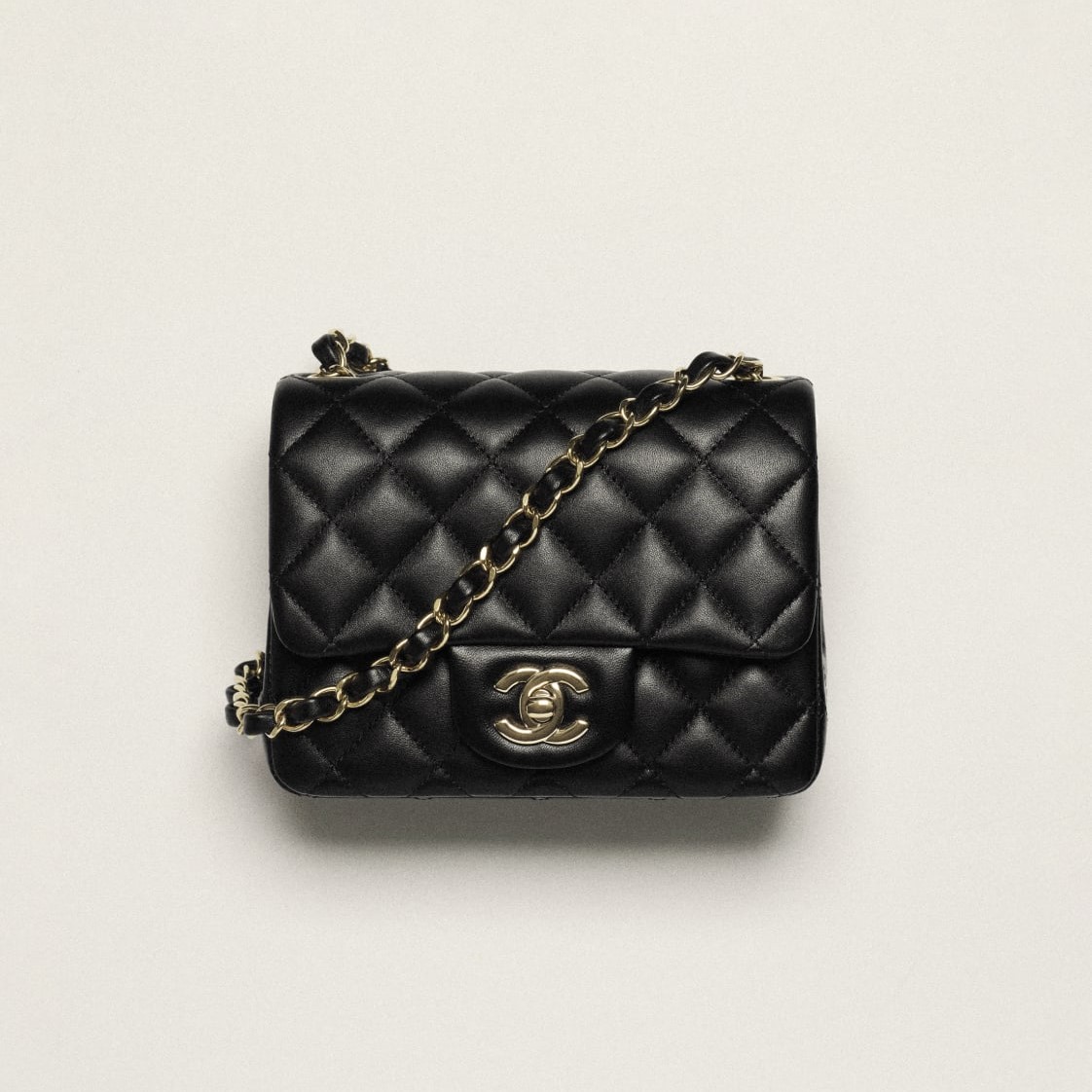 MINI CLASSIC HANDBAG, BLACK