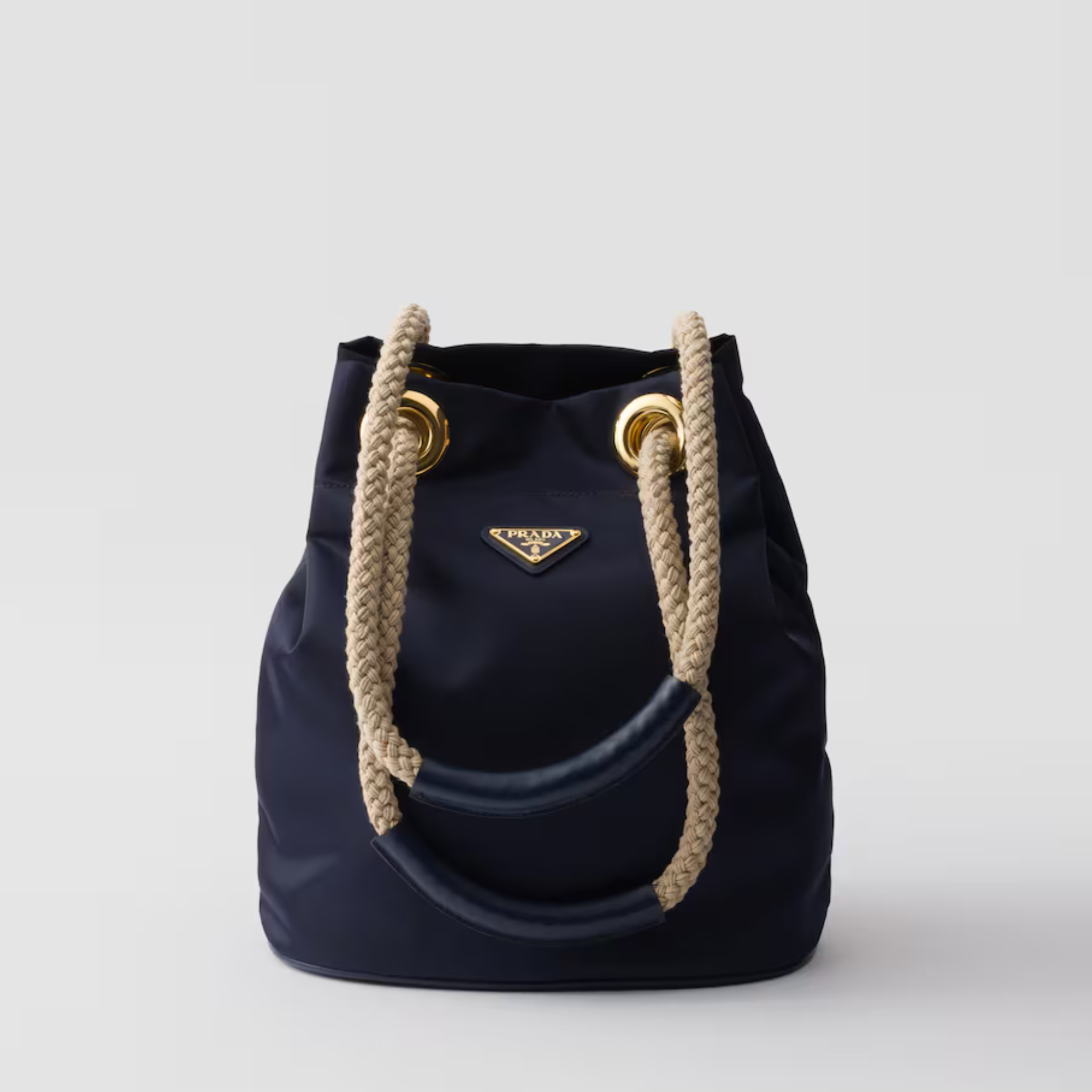 [PRADA] MARINER RE-NYLON SMALL BUCKET BAG, RECYCLED POLYAMIDE – BALTIC BLUE